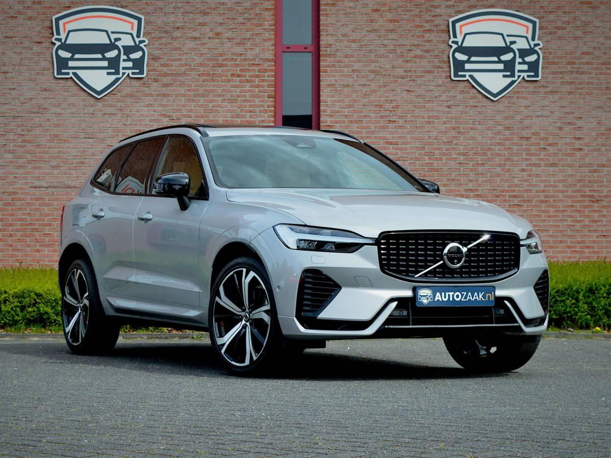 Volvo XC60 Volvo XC60 2.0 T8 Recharge AWD Ultra Dark
