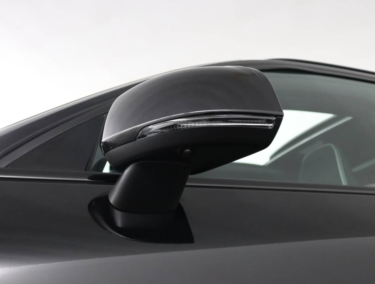 Volvo EX40 Volvo EX40 Twin Motor Performance Ultra Black Edition 82 kWh | NAP | Pano | Harman & Kardon | Memory