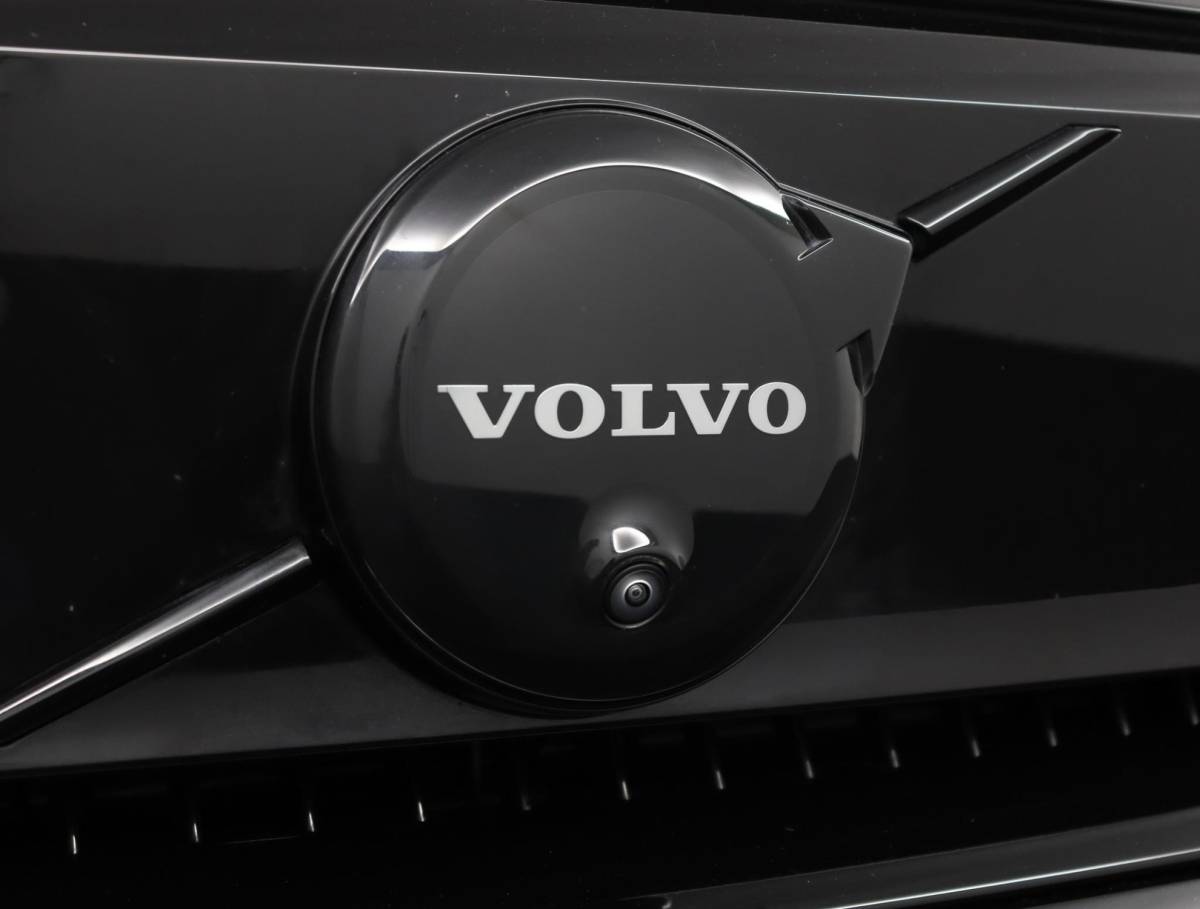 Volvo EX40 Volvo EX40 Twin Motor Performance Ultra Black Edition 82 kWh | NAP | Pano | Harman & Kardon | Memory