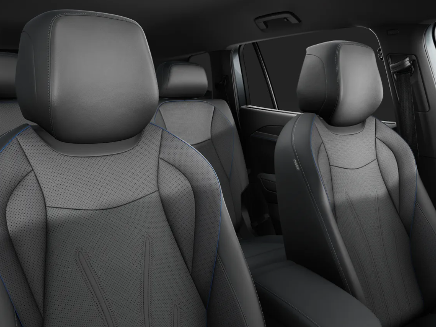 Volkswagen Tayron Volkswagen Tayron R-Line Edition 1.5 eHybrid 204 PK 6 versn. DSG · Black Style Pakket · Panoramaschuif-kanteldak · Trekhaak inklapbaar, met elektrische ontgrendeling, incl. aanhangermanoeuvreerhulp Trailer Assist · Voorraad OUTLET · Prijs is inclusief inruilpremie ·