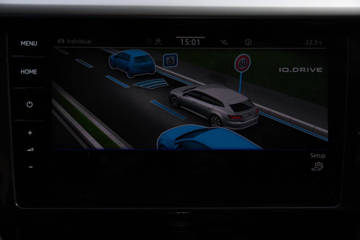 Volkswagen Arteon Volkswagen Arteon Shooting Brake 1.4 TSI eHybrid SOH 93% R-Line Panoramadak 360 Camera Head-up