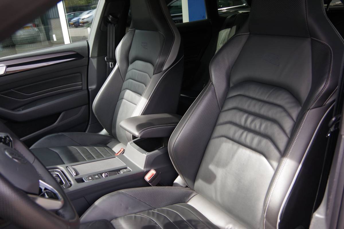 Volkswagen Arteon Volkswagen Arteon Shooting Brake 1.4 TSI eHybrid SOH 93% R-Line Panoramadak 360 Camera Head-up