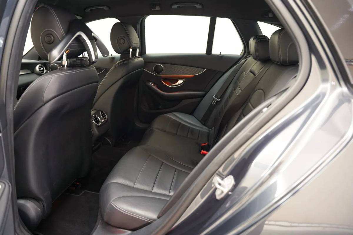 Mercedes-Benz C-Klasse Mercedes-Benz C-Klasse 350 e Lease Edition Plus [ Leder Camera Stoelverwarming ]