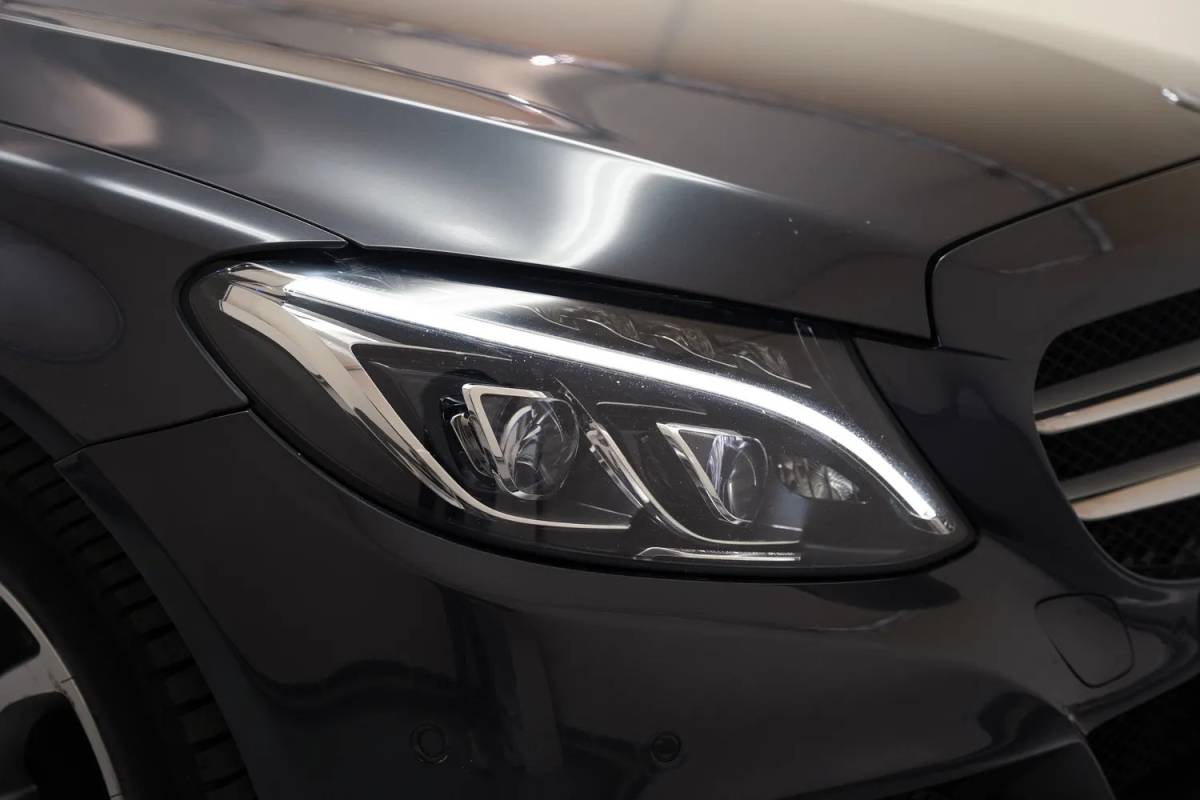 Mercedes-Benz C-Klasse Mercedes-Benz C-Klasse 350 e Lease Edition Plus [ Leder Camera Stoelverwarming ]