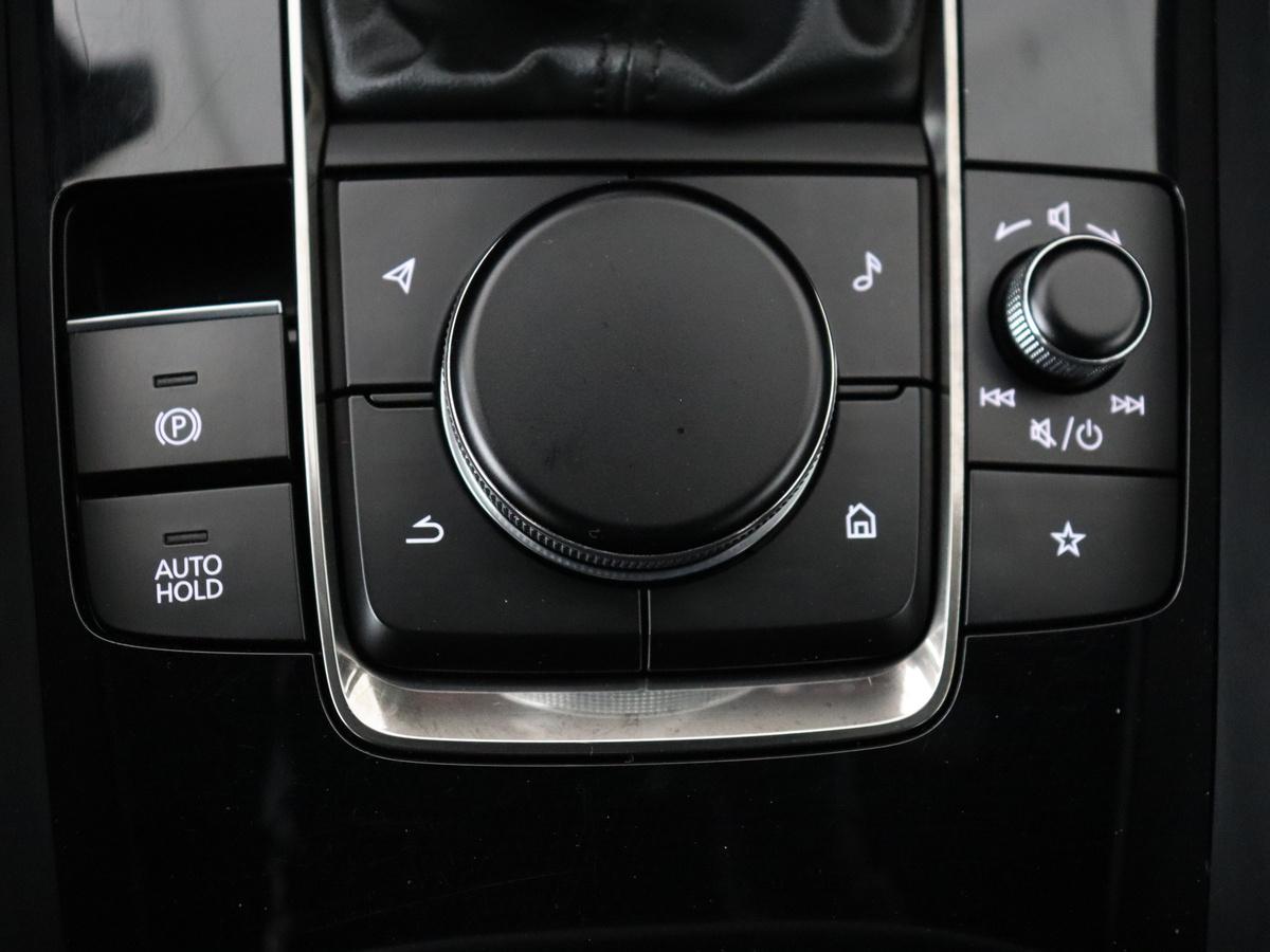 Mazda 3 Mazda 3 2.0 e-SkyActiv-G M Hybrid 150 Homura |  Stoelverwarming | Head-Up | Adaptive cruise | Camera | Carplay | Keyless | Full LED | Navigatie | Dodehoek detectie | 58.800km NAP | Origineel NL