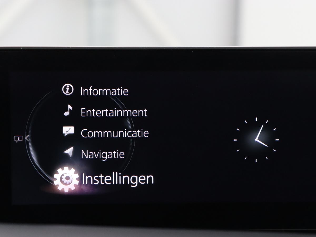 Mazda 3 Mazda 3 2.0 e-SkyActiv-G M Hybrid 150 Homura |  Stoelverwarming | Head-Up | Adaptive cruise | Camera | Carplay | Keyless | Full LED | Navigatie | Dodehoek detectie | 58.800km NAP | Origineel NL