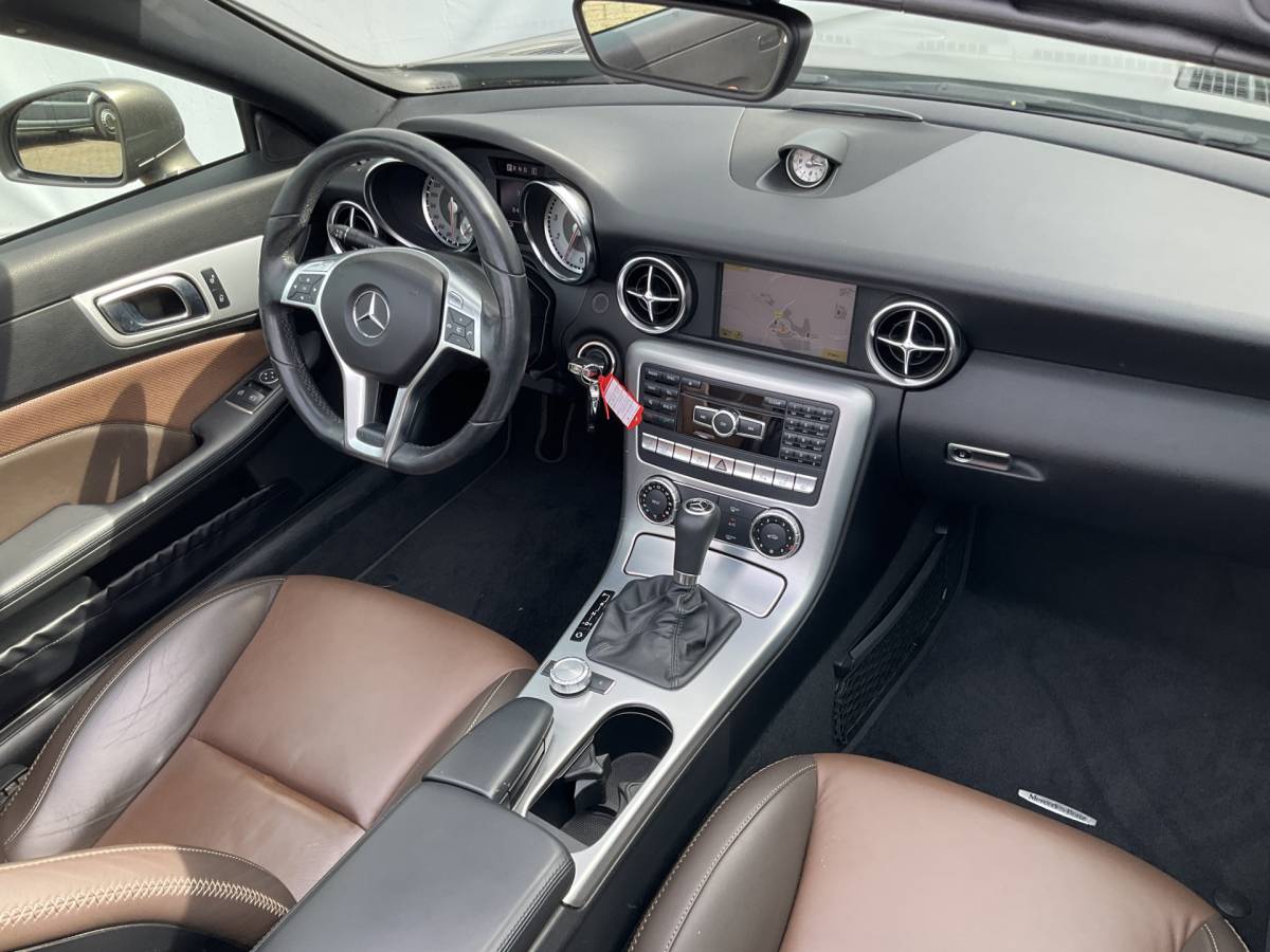 Mercedes-Benz SLK Mercedes-Benz SLK-klasse 200 Aut7 Leer Pano Airscarf Xenon Orig.NL+NAP