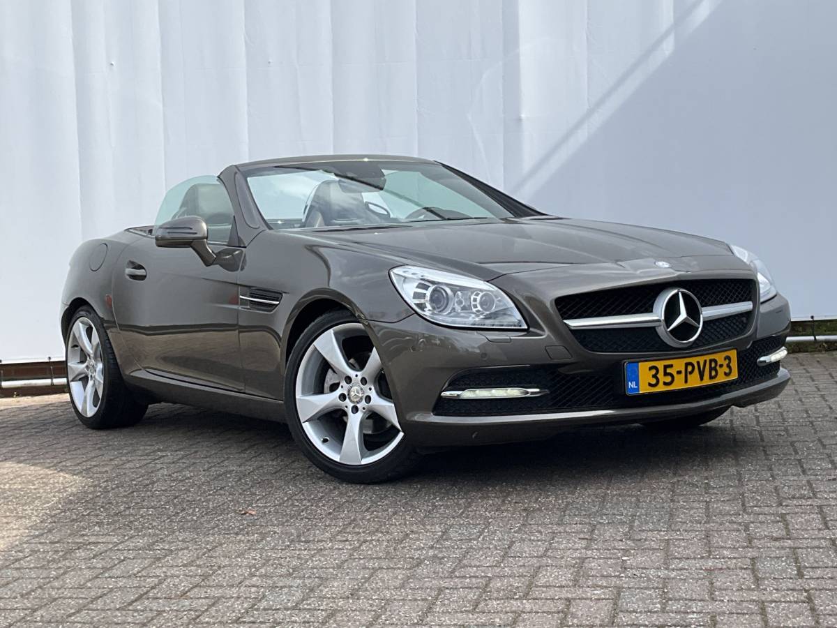 Mercedes-Benz SLK Mercedes-Benz SLK-klasse 200 Aut7 Leer Pano Airscarf Xenon Orig.NL+NAP