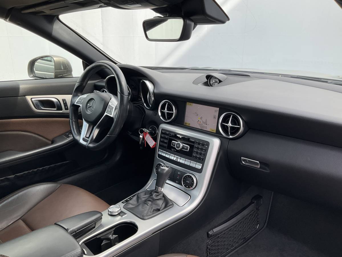 Mercedes-Benz SLK Mercedes-Benz SLK-klasse 200 Aut7 Leer Pano Airscarf Xenon Orig.NL+NAP