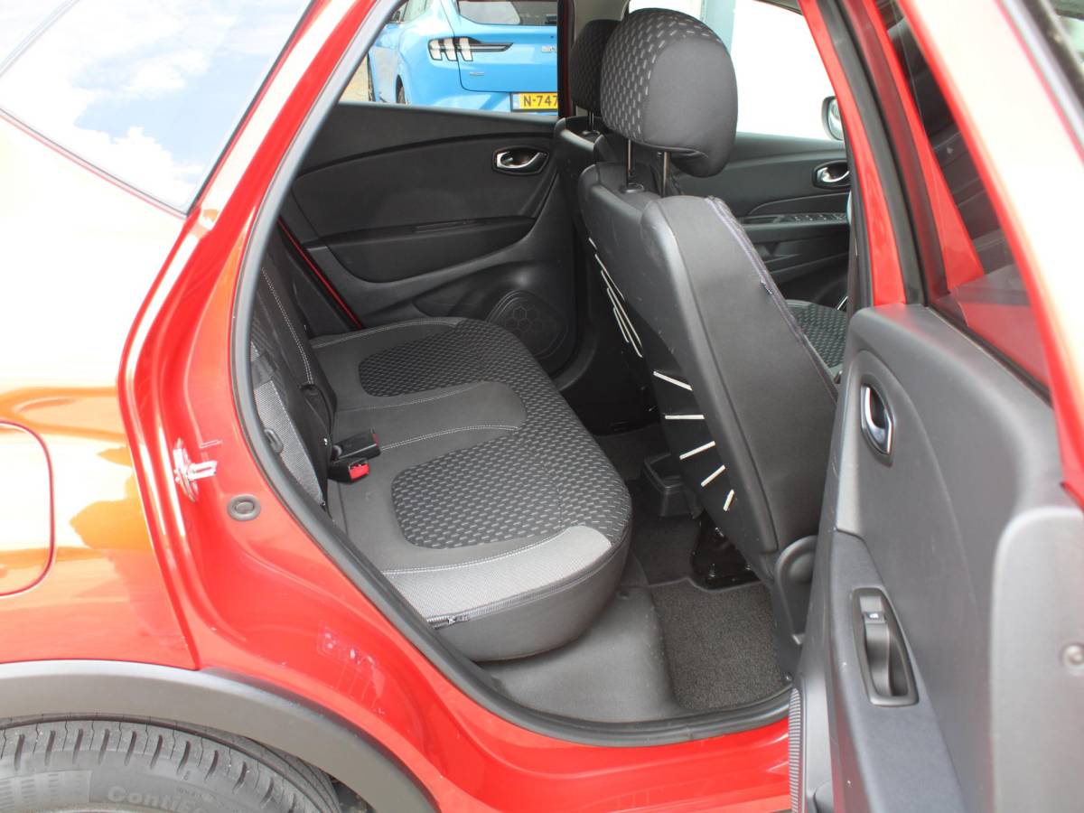 Renault Captur Renault Captur 0.9 TCe Intens | PARKEER ASSISTENT |