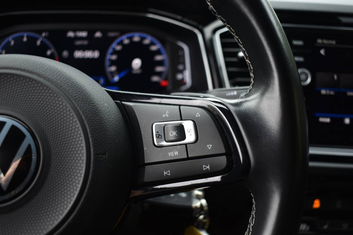 Volkswagen T-Roc Volkswagen T-Roc R 2.0 TSI 300PK DSG 4MOTION R-SPORT LEDER/CAMERA/NAVI/VIRTUAL