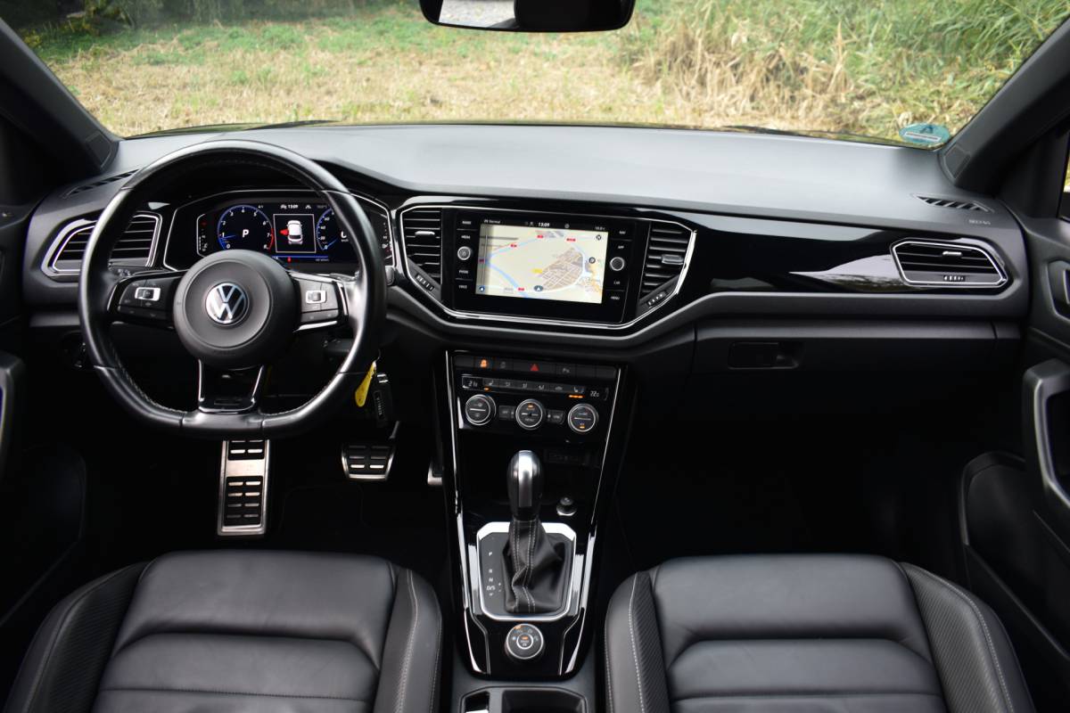 Volkswagen T-Roc Volkswagen T-Roc R 2.0 TSI 300PK DSG 4MOTION R-SPORT LEDER/CAMERA/NAVI/VIRTUAL