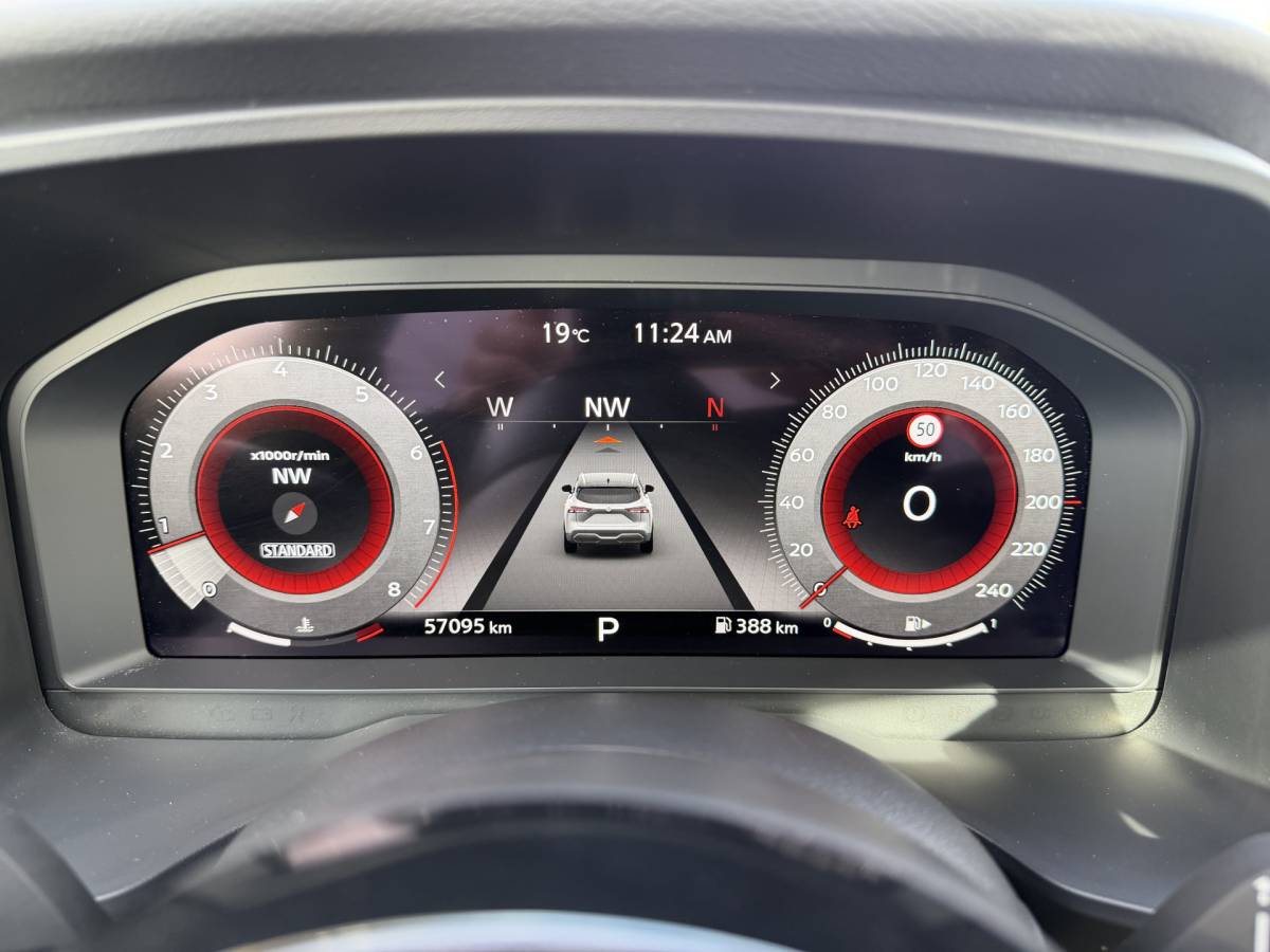 Nissan QASHQAI Nissan Qashqai 1.3 MHEV Xtronic N-Connecta / Automaat / 360 Camera / Panodak / Adap. Cruise / Carplay