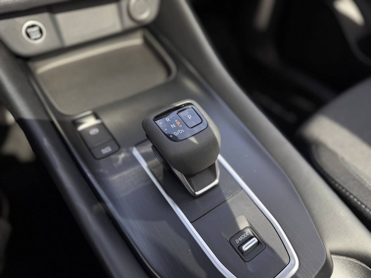 Nissan QASHQAI Nissan Qashqai 1.3 MHEV Xtronic N-Connecta / Automaat / 360 Camera / Panodak / Adap. Cruise / Carplay