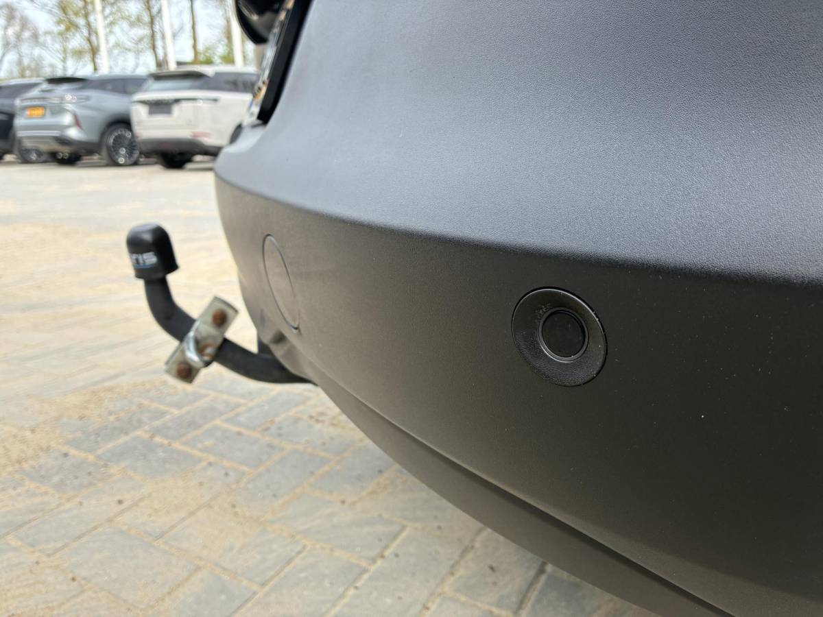 Opel Grandland X Opel Grandland X 1.2 Turbo 130Pk Edition Automaat | Navigatie | Climate Control | Camera | Parkpilot | Cruise control | LED | DAB | LM-Velgen