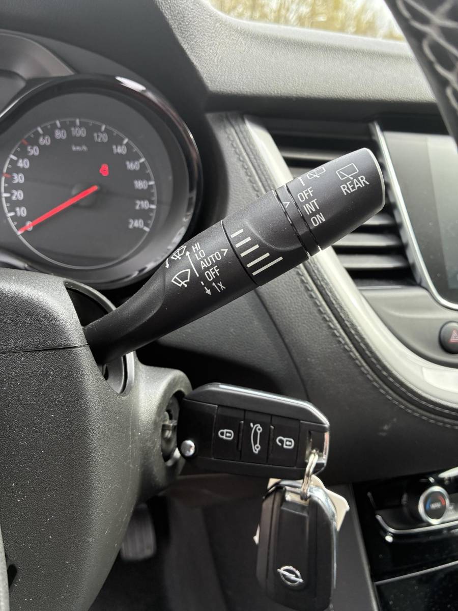 Opel Grandland X Opel Grandland X 1.2 Turbo 130Pk Edition Automaat | Navigatie | Climate Control | Camera | Parkpilot | Cruise control | LED | DAB | LM-Velgen