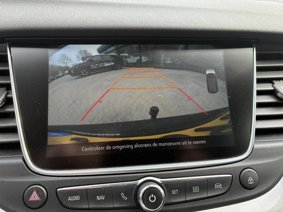 Opel Grandland X Opel Grandland X 1.2 Turbo 130Pk Edition Automaat | Navigatie | Climate Control | Camera | Parkpilot | Cruise control | LED | DAB | LM-Velgen