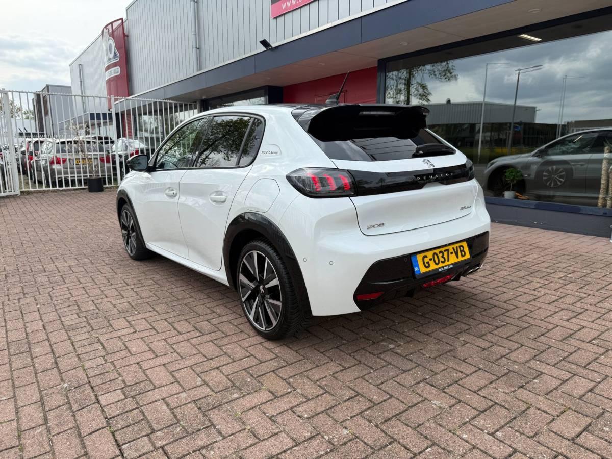 Peugeot 208 Peugeot 208 1.2 PureTech GT-Line | Pano | 3D-Cockpit |LED |