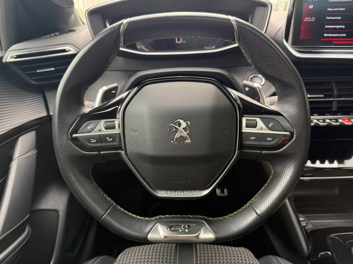 Peugeot 208 Peugeot 208 1.2 PureTech GT-Line | Pano | 3D-Cockpit |LED |