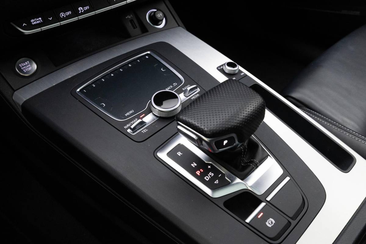 Audi Q5 Audi Q5 2.0 TFSI quattro Sport Pro Line S | City | B&O | Panoramadak |