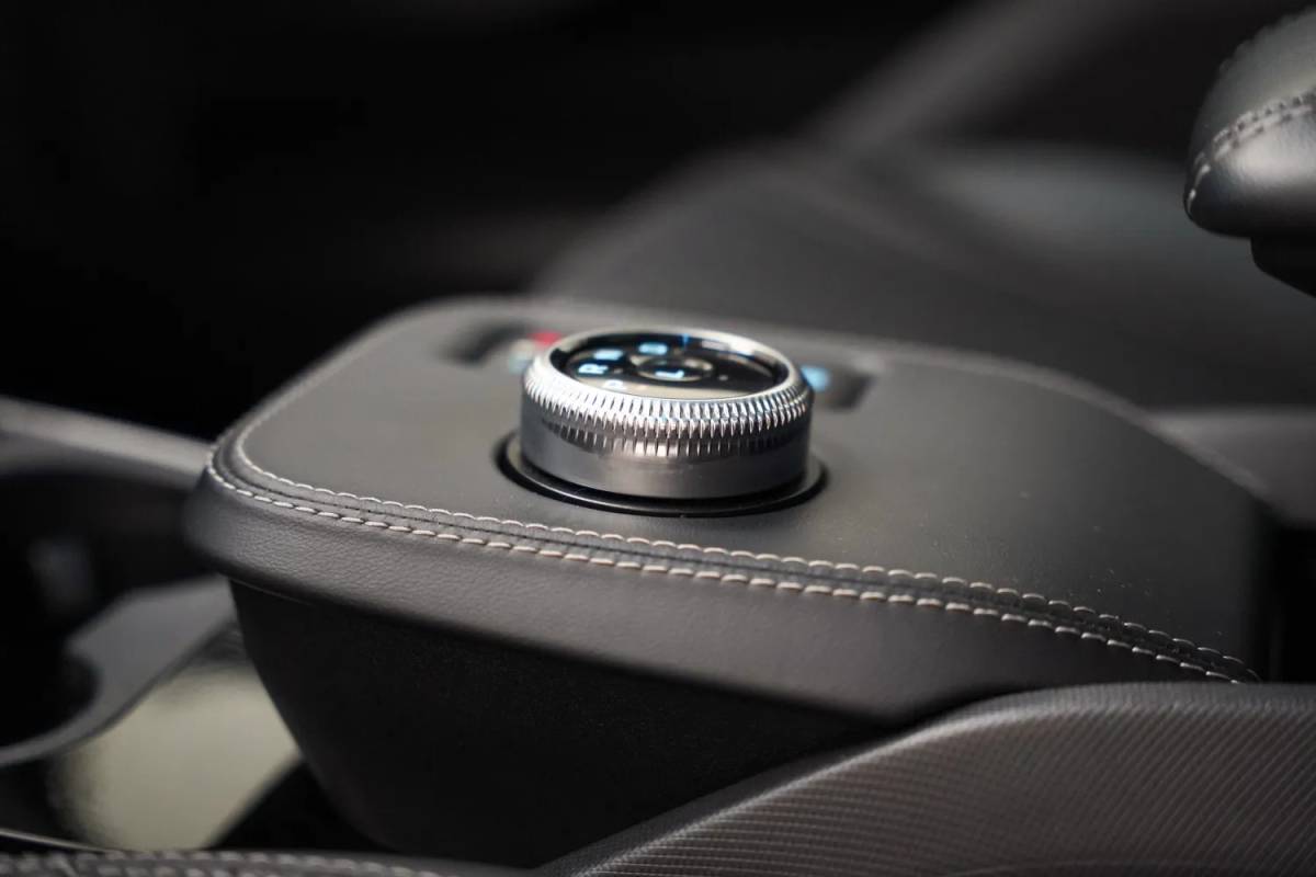 Ford Mustang Mach-E Ford Mustang Mach-E 98 kWh Extended RWD 3-Fase [ B&O Leder Navi Apple / Android Stoelverwarming ]