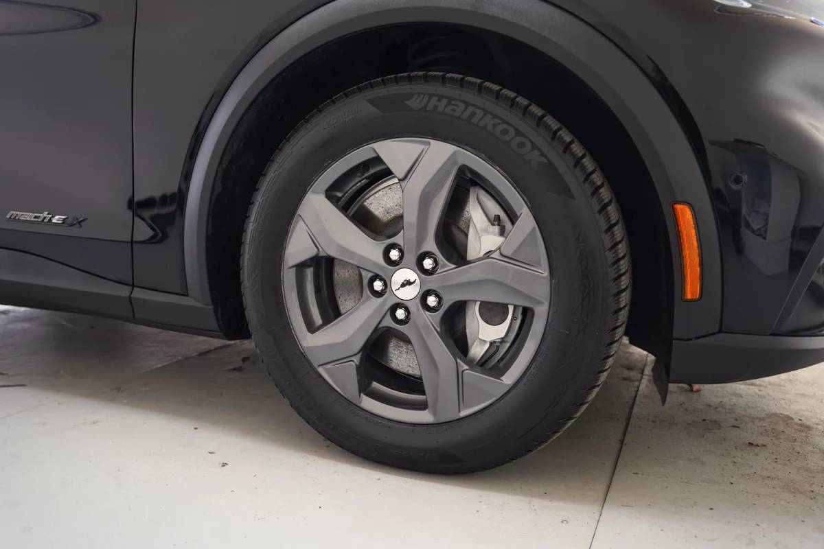 Ford Mustang Mach-E Ford Mustang Mach-E 98 kWh Extended RWD 3-Fase [ B&O Leder Navi Apple / Android Stoelverwarming ]