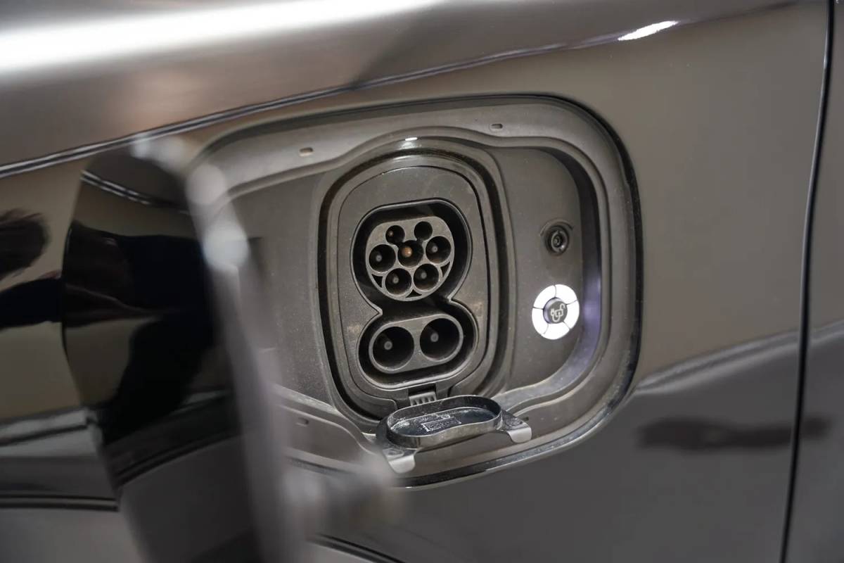 Ford Mustang Mach-E Ford Mustang Mach-E 98 kWh Extended RWD 3-Fase [ B&O Leder Navi Apple / Android Stoelverwarming ]