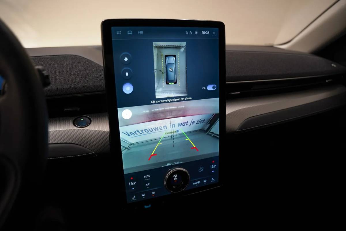 Ford Mustang Mach-E Ford Mustang Mach-E 98 kWh Extended RWD 3-Fase [ B&O Leder Navi Apple / Android Stoelverwarming ]