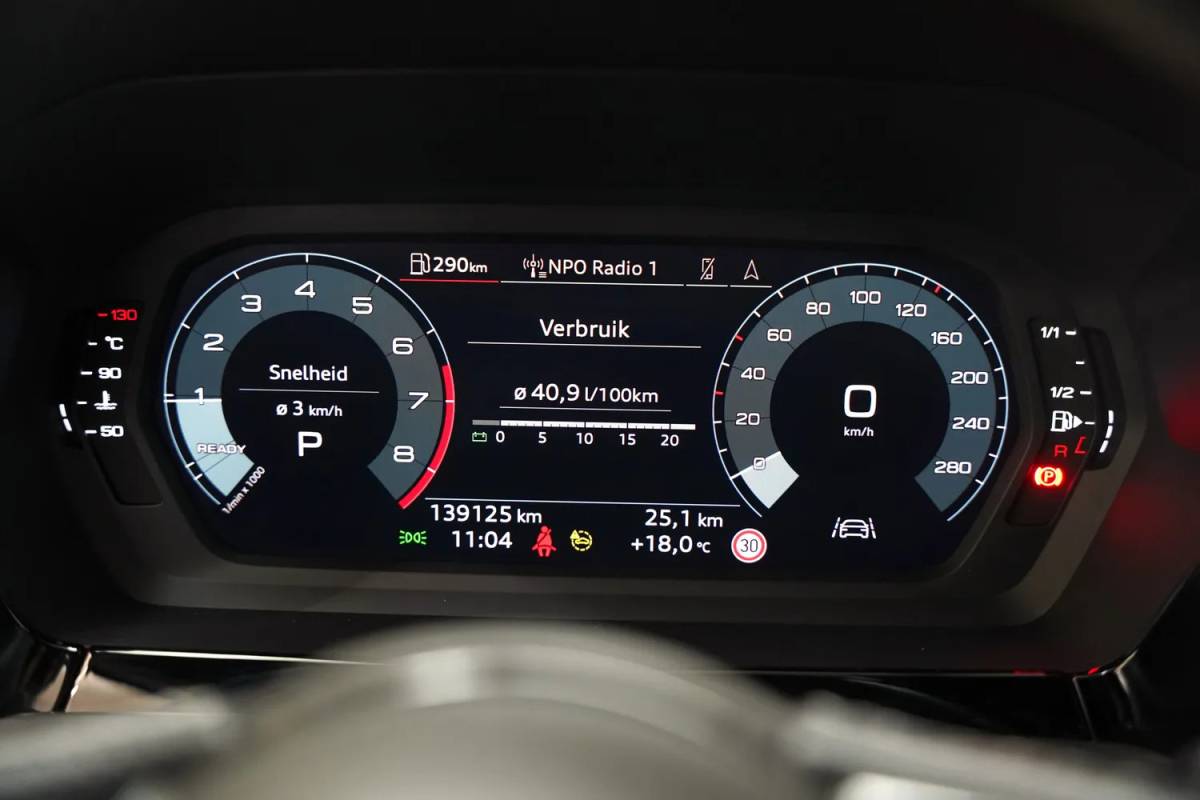 Audi A3 Audi A3 30 TFSI Sportback S Line edition Aut. [ Apple / Android  Half-leder cruise Full LED Navi Virtual ]