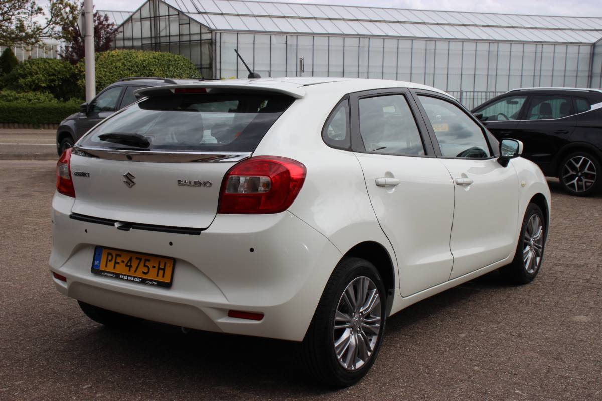 Suzuki Baleno Suzuki Baleno 1.2 Exclusive | Parkeersensoren | Airco | LM velgen |