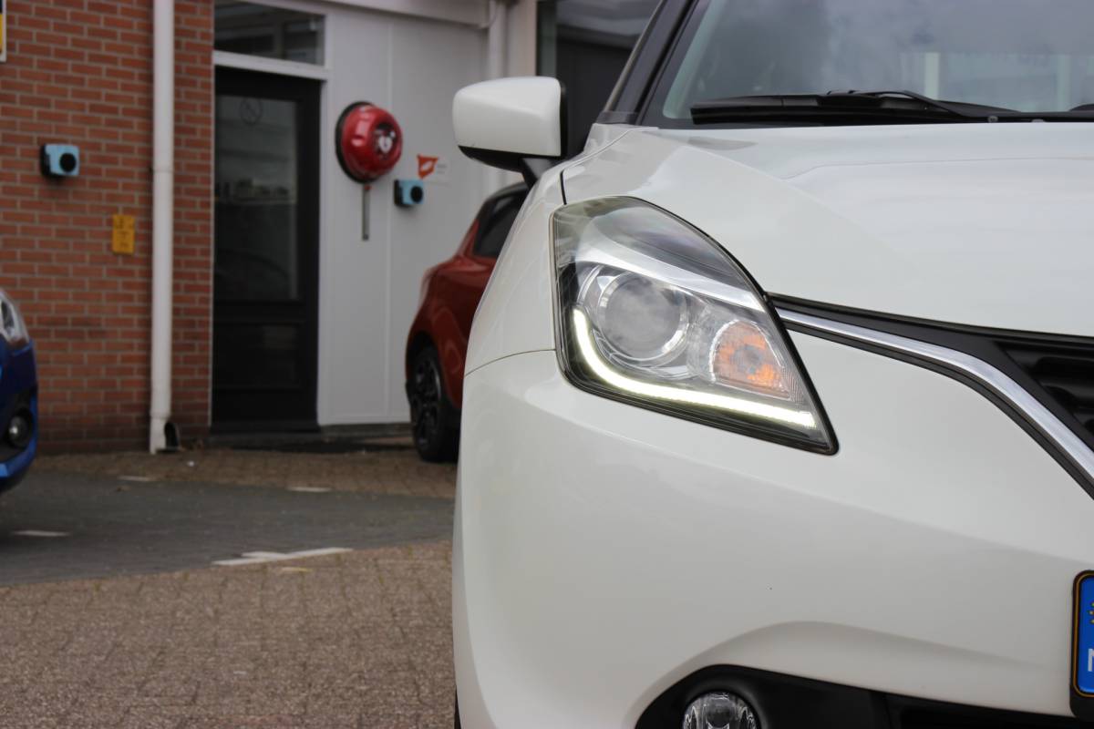 Suzuki Baleno Suzuki Baleno 1.2 Exclusive | Parkeersensoren | Airco | LM velgen |