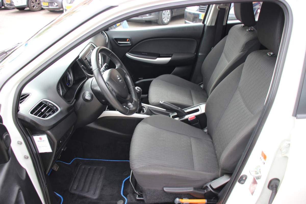 Suzuki Baleno Suzuki Baleno 1.2 Exclusive | Parkeersensoren | Airco | LM velgen |