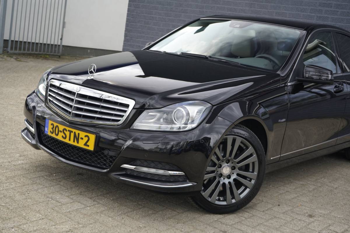 Mercedes-Benz C-Klasse Mercedes-Benz C-klasse 350 4M Elegance V6 306pk Facelift NAP