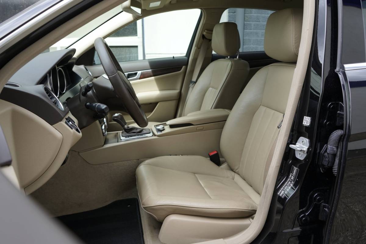 Mercedes-Benz C-Klasse Mercedes-Benz C-klasse 350 4M Elegance V6 306pk Facelift NAP