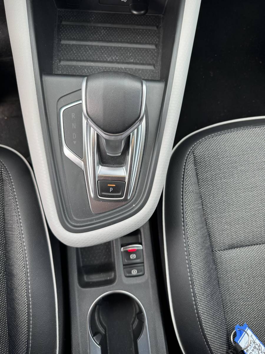 Renault Captur Renault Captur 1.3 TCe 155 Edition One | AUTOMAAT | CARPLAY | NAVIGATIE | CAMERA |ADAPTIEVE CRUISE| DODE HOEK SENSOR | STOEL + STUURVERWARMING| BOSE AUDIO| DEALER ONDERHOUDEN| RIJKLAAR GELEVERD INCL. 12 MND BOVAG GARANTIE