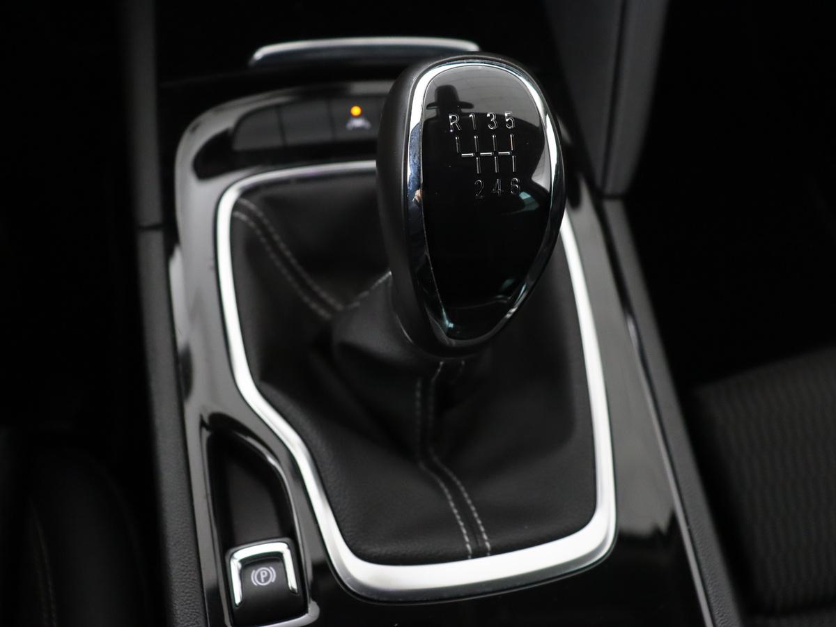 Opel Insignia Opel Insignia 1.6 Turbo Innovation | 1e eigenaar | 55.500km NAP | Head-Up | Matrix-LED | Carplay | Navigatie | Camera | Keyless | Dodehoek detectie | Parkeerhulp | Cruise control | Climate control