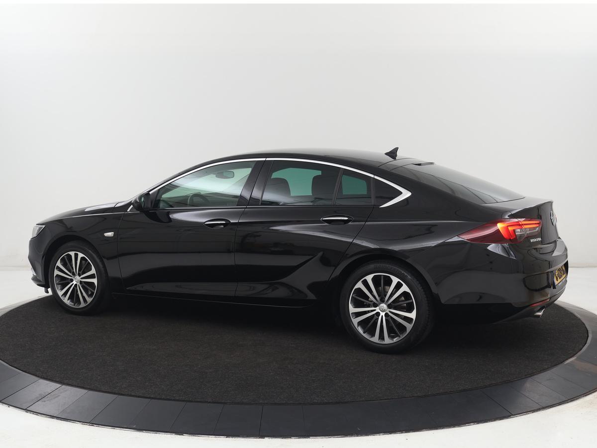 Opel Insignia Opel Insignia 1.6 Turbo Innovation | 1e eigenaar | 55.500km NAP | Head-Up | Matrix-LED | Carplay | Navigatie | Camera | Keyless | Dodehoek detectie | Parkeerhulp | Cruise control | Climate control