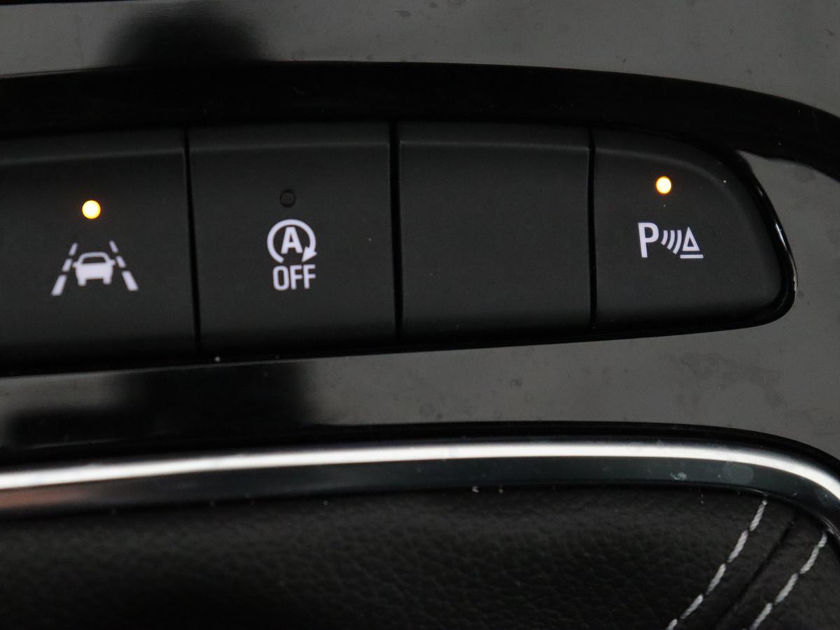 Opel Insignia Opel Insignia 1.6 Turbo Innovation | 1e eigenaar | 55.500km NAP | Head-Up | Matrix-LED | Carplay | Navigatie | Camera | Keyless | Dodehoek detectie | Parkeerhulp | Cruise control | Climate control