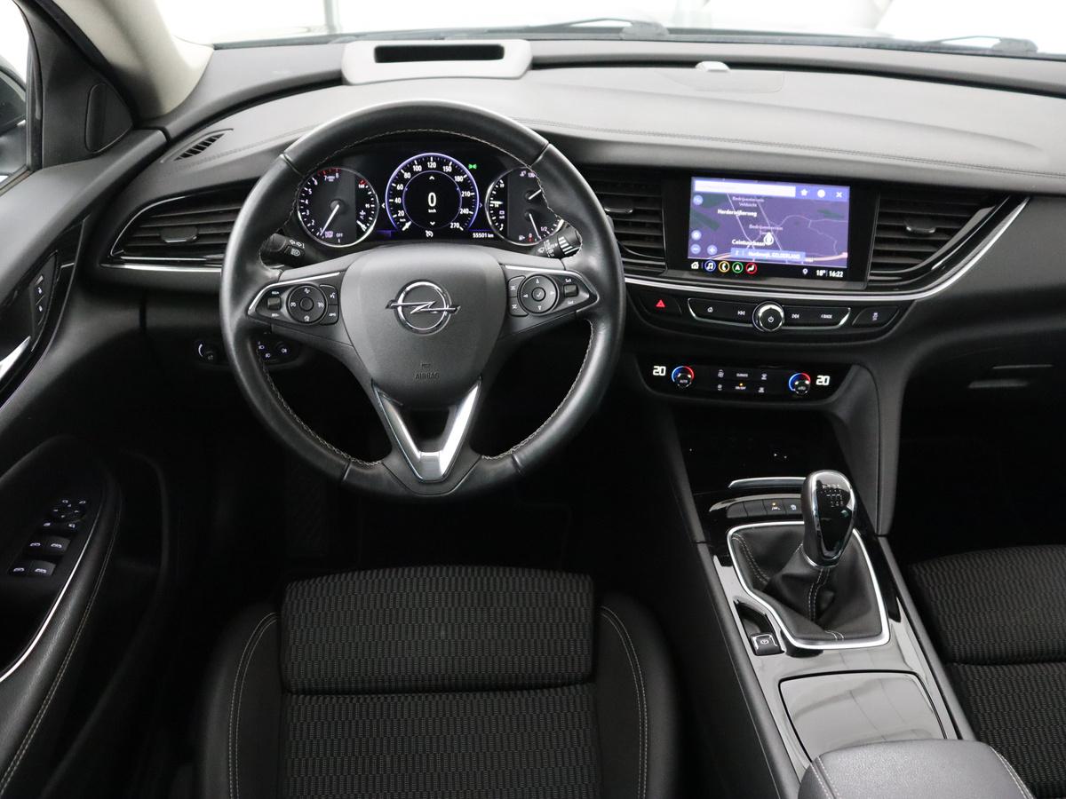 Opel Insignia Opel Insignia 1.6 Turbo Innovation | 1e eigenaar | 55.500km NAP | Head-Up | Matrix-LED | Carplay | Navigatie | Camera | Keyless | Dodehoek detectie | Parkeerhulp | Cruise control | Climate control