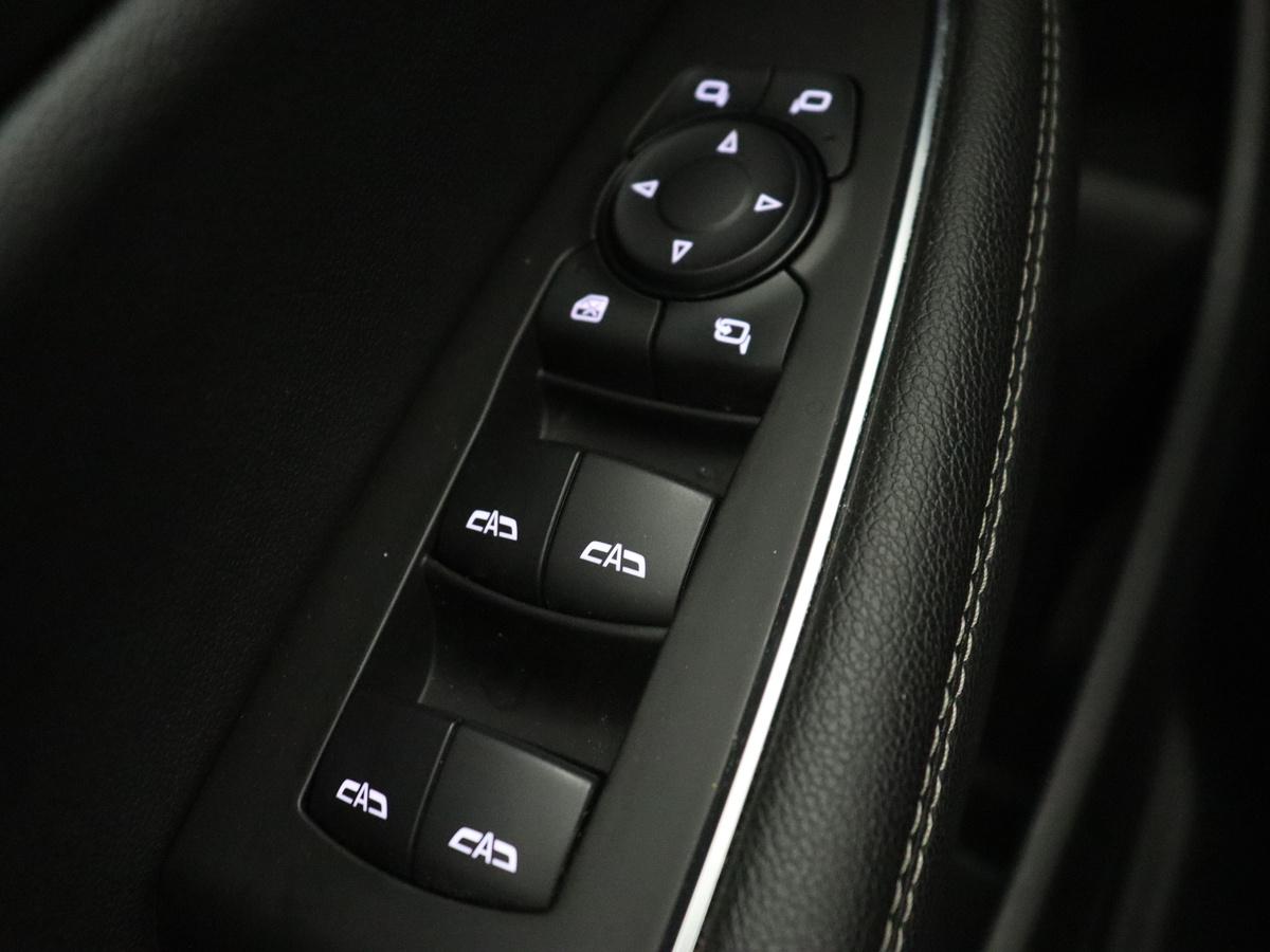 Opel Insignia Opel Insignia 1.6 Turbo Innovation | 1e eigenaar | 55.500km NAP | Head-Up | Matrix-LED | Carplay | Navigatie | Camera | Keyless | Dodehoek detectie | Parkeerhulp | Cruise control | Climate control