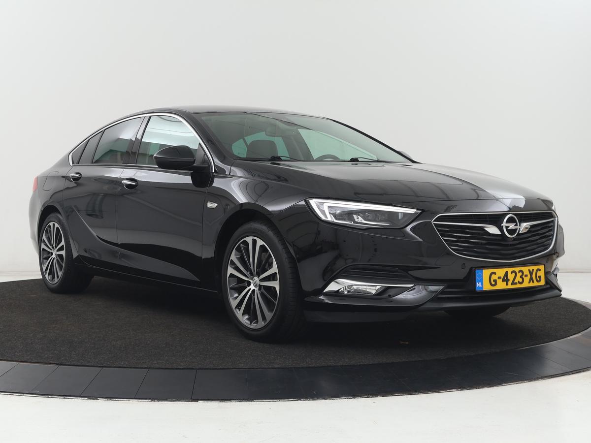 Opel Insignia Opel Insignia 1.6 Turbo Innovation | 1e eigenaar | 55.500km NAP | Head-Up | Matrix-LED | Carplay | Navigatie | Camera | Keyless | Dodehoek detectie | Parkeerhulp | Cruise control | Climate control