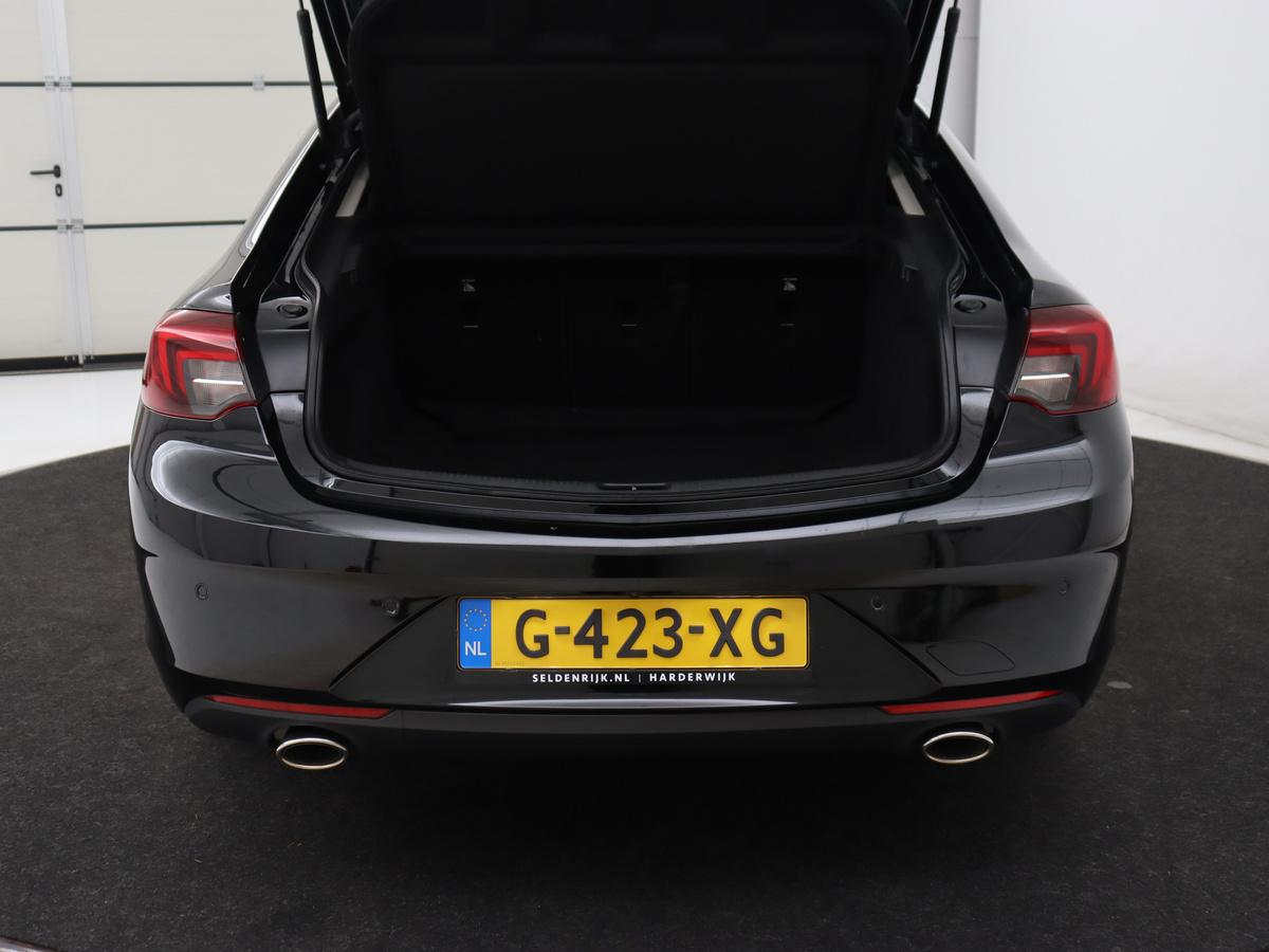 Opel Insignia Opel Insignia 1.6 Turbo Innovation | 1e eigenaar | 55.500km NAP | Head-Up | Matrix-LED | Carplay | Navigatie | Camera | Keyless | Dodehoek detectie | Parkeerhulp | Cruise control | Climate control