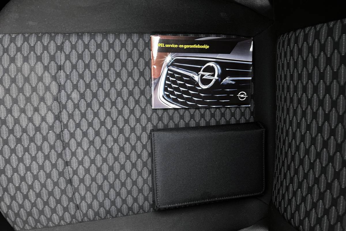 Opel Astra Opel Astra 1.0 Online Edition | Camera | Cruise control | Apple Carplay | Navigatie | Airco