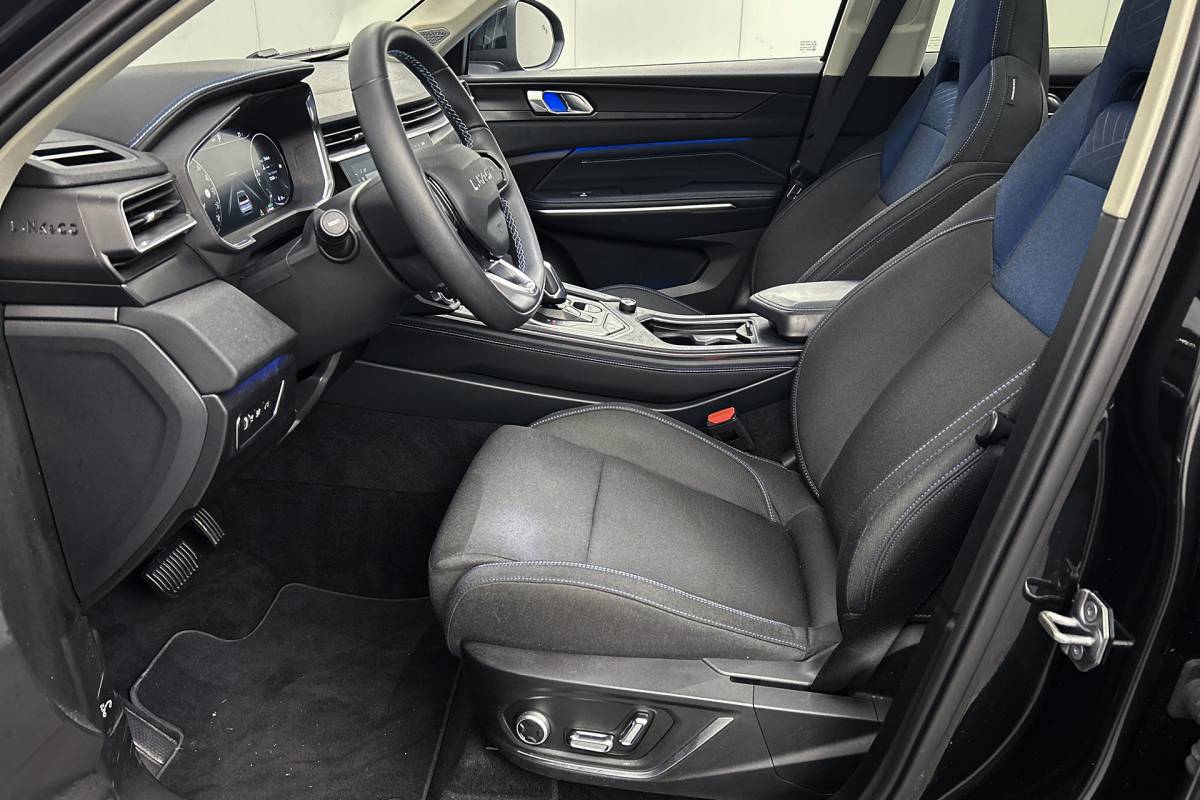 Lynk & Co 01 Lynk & Co 01 1.5 | Panoramadak | Rondomzicht camera | Stoelverwarming | Adaptieve cruise control