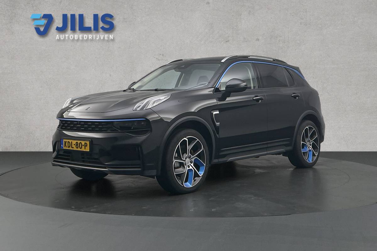 Lynk & Co 01 Lynk & Co 01 1.5 | Panoramadak | Rondomzicht camera | Stoelverwarming | Adaptieve cruise control