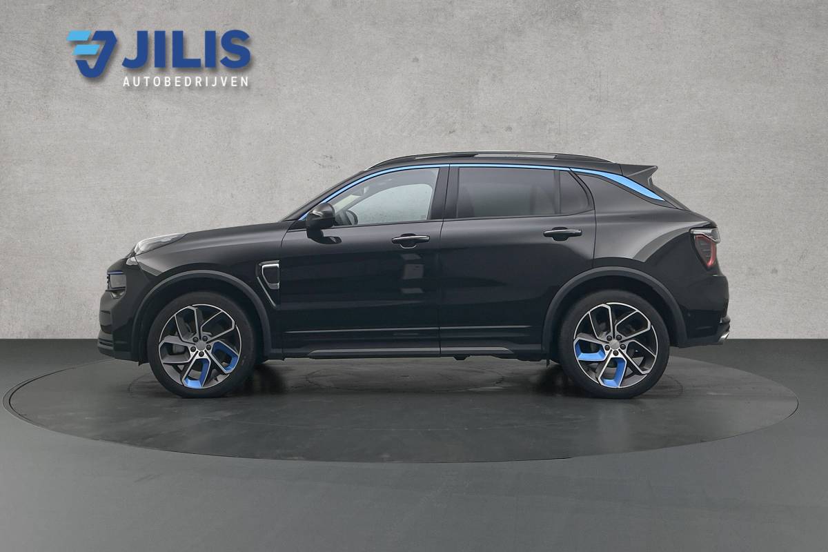 Lynk & Co 01 Lynk & Co 01 1.5 | Panoramadak | Rondomzicht camera | Stoelverwarming | Adaptieve cruise control