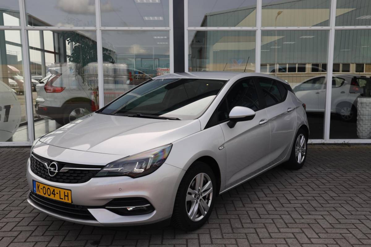 Opel Astra Opel Astra 1.2 Edition|Cruise control|Camera|Navi|