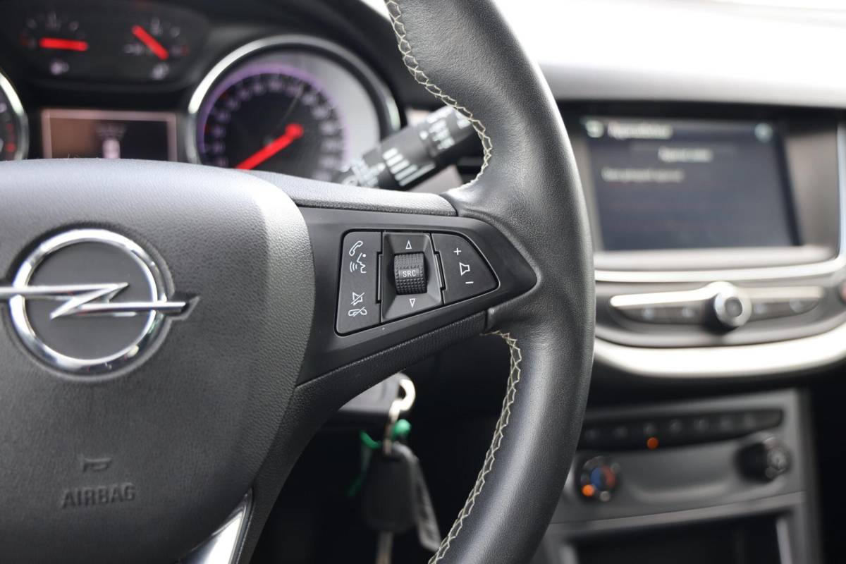 Opel Astra Opel Astra 1.2 Edition|Cruise control|Camera|Navi|