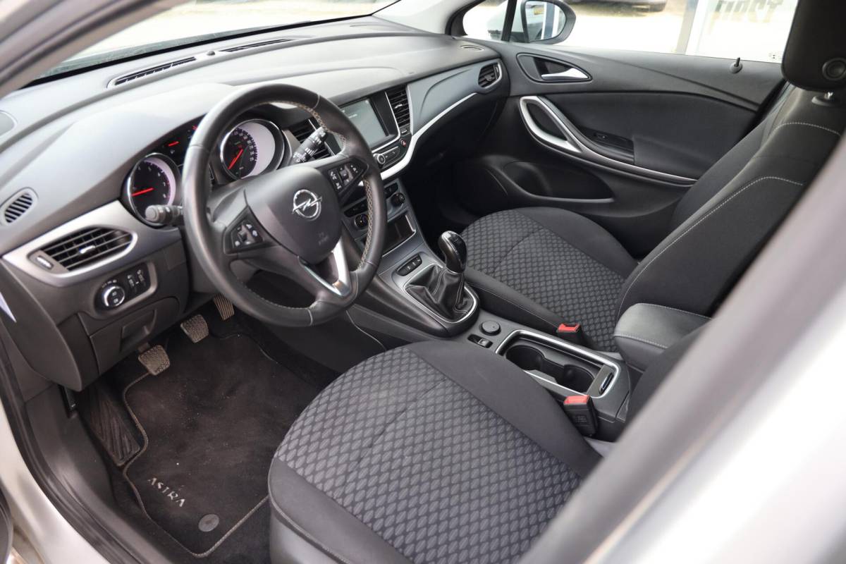 Opel Astra Opel Astra 1.2 Edition|Cruise control|Camera|Navi|