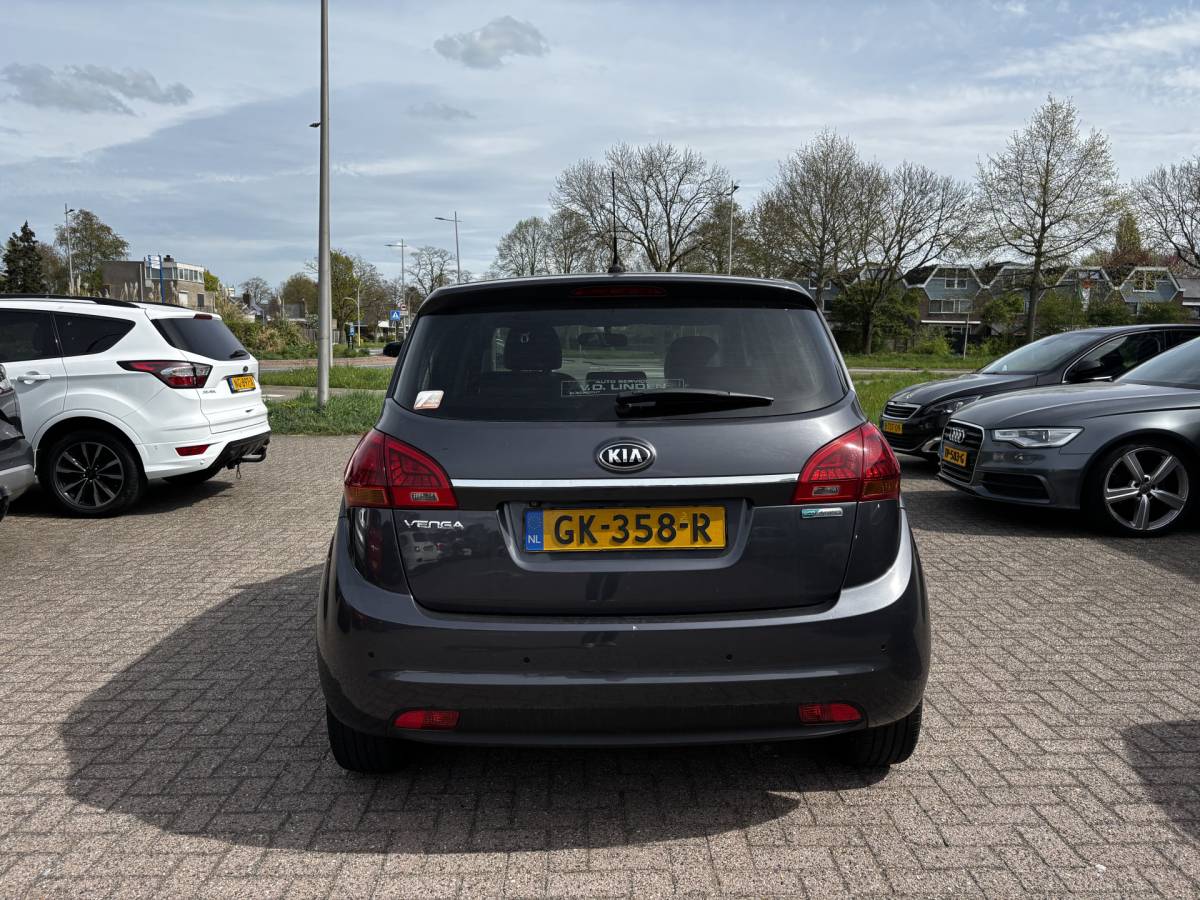 Kia Venga Kia Venga 1.4 CVVT First Edition Navi Cruise Acamera Nap 34Dkm!